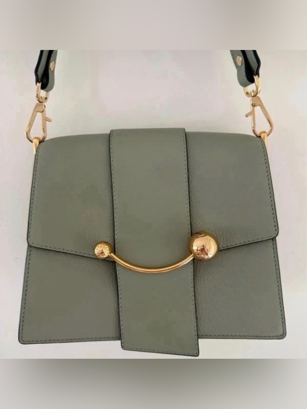 Strathberry Box Credcent Sage green (rare)